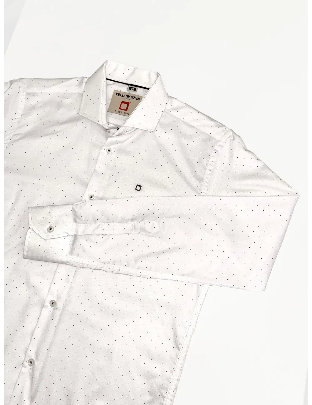 8990 CAMISA ESTRUCTURA ESTAMPADO MICRO TOPO