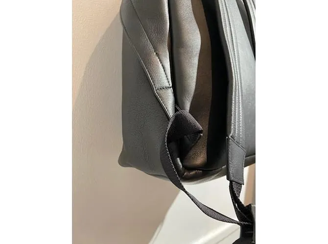 BALENCIAGA Mochilas T.  cuero Negro 