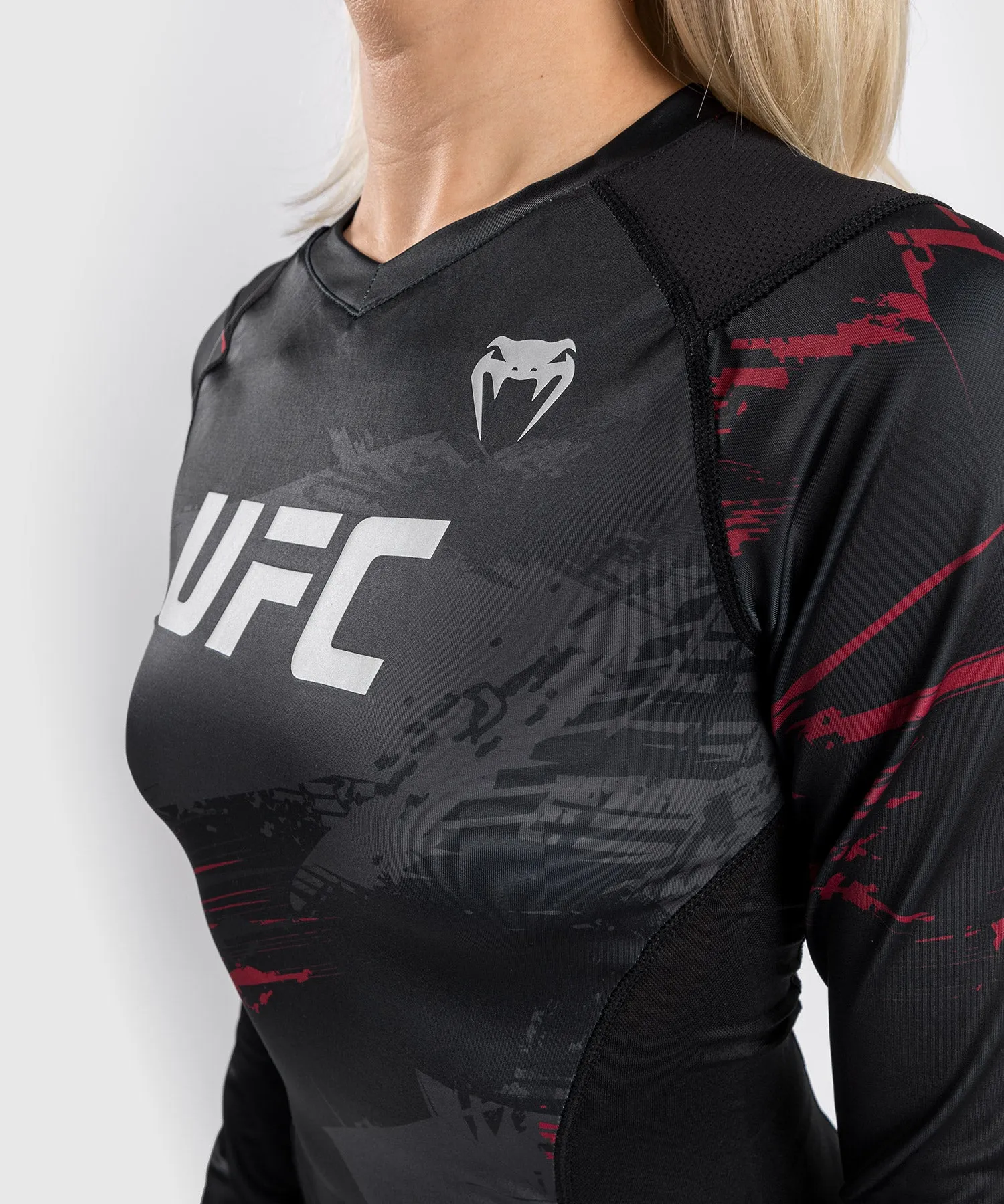 Camiseta de compresión UFC Venum Authentic Fight Week 2.0 - Manga larga - Negro