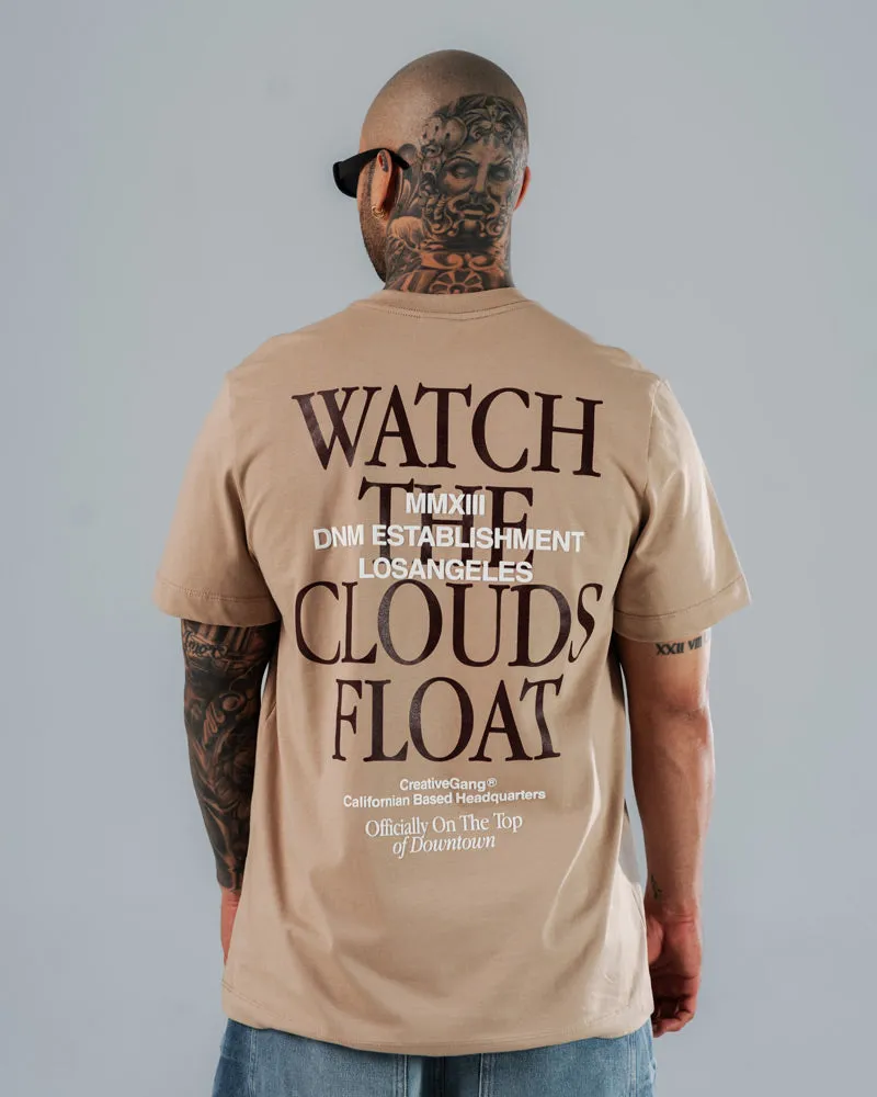 Camiseta Para Hombre Regular Watch The Clouds Float