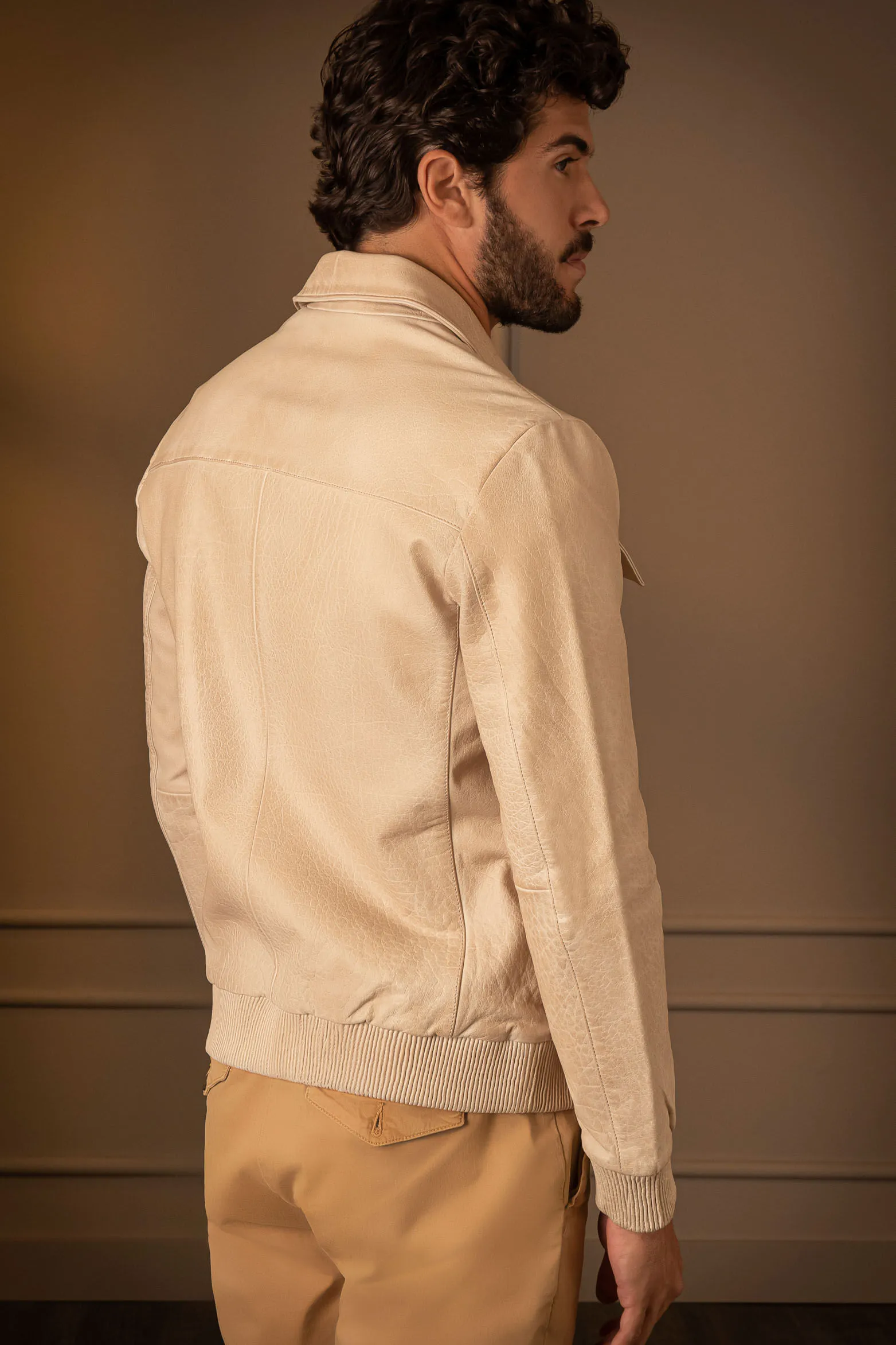 Chaqueta cargo sumapaz de cuero para hombre bolsillos Camel