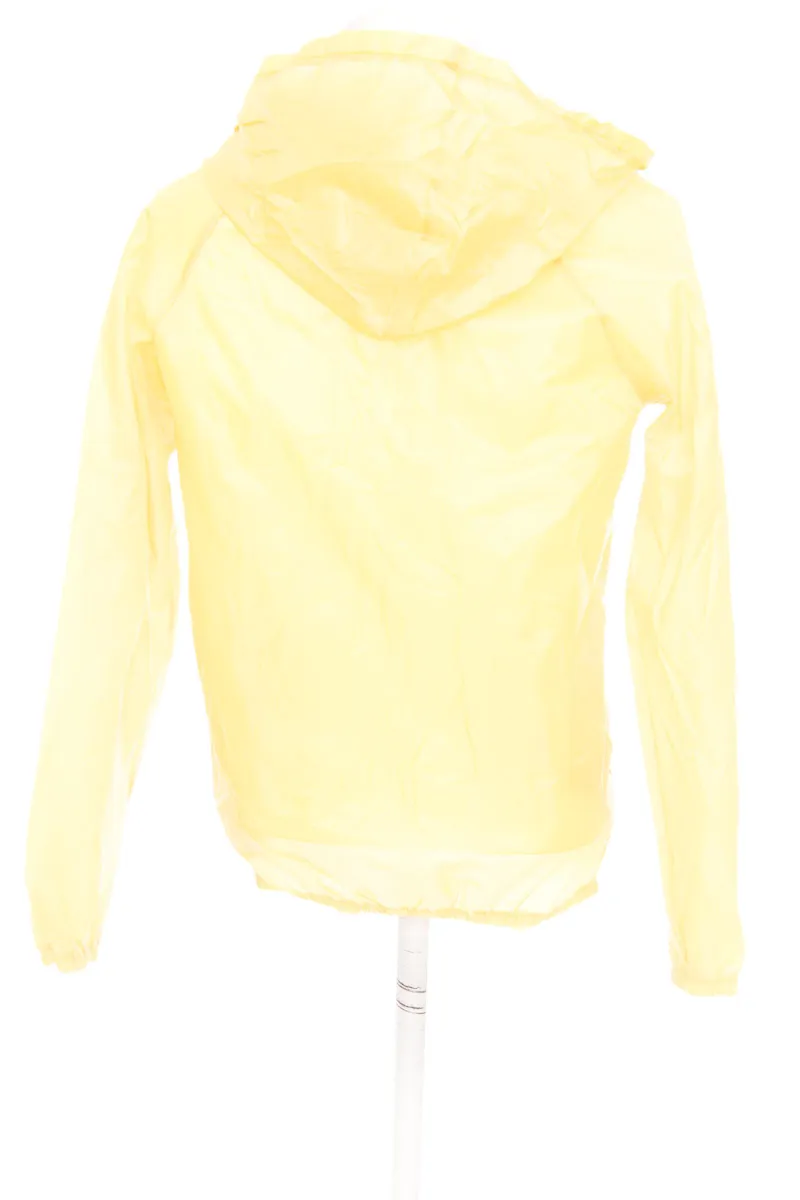 Chaqueta color Amarillo - Closeando