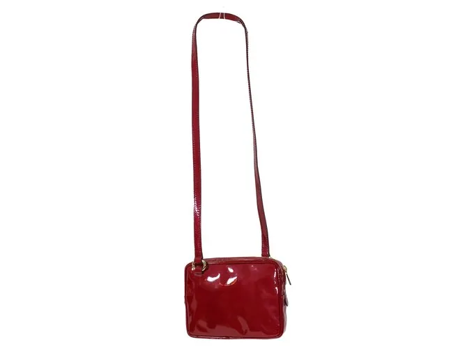 Céline Bolsos de mano Roja 