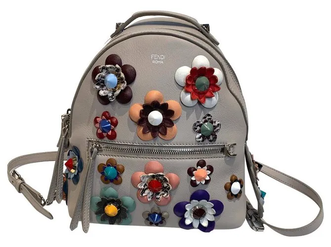 Fendi Mochilas Gris 