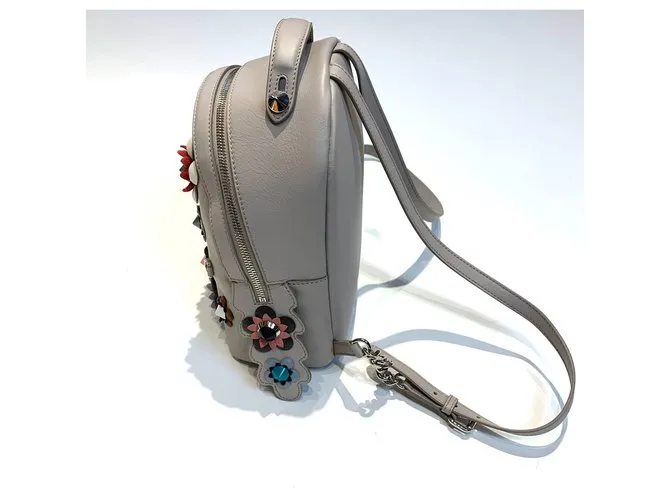 Fendi Mochilas Gris 