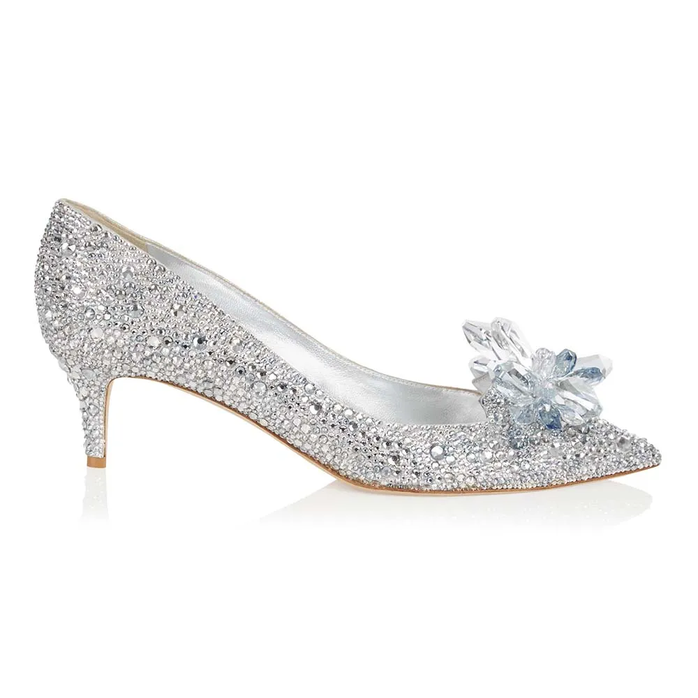 Jimmy Choo Zapatos de tacón con punta puntiaguda cubiertos de cristal Attila para mujer con altura de tacón de 50 mm