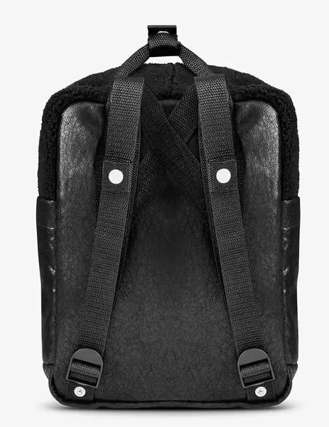 Mochila D Franklin negra para mujer