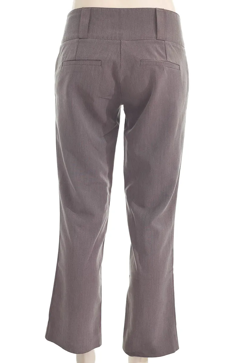 Pantalón color Gris - Arkitect