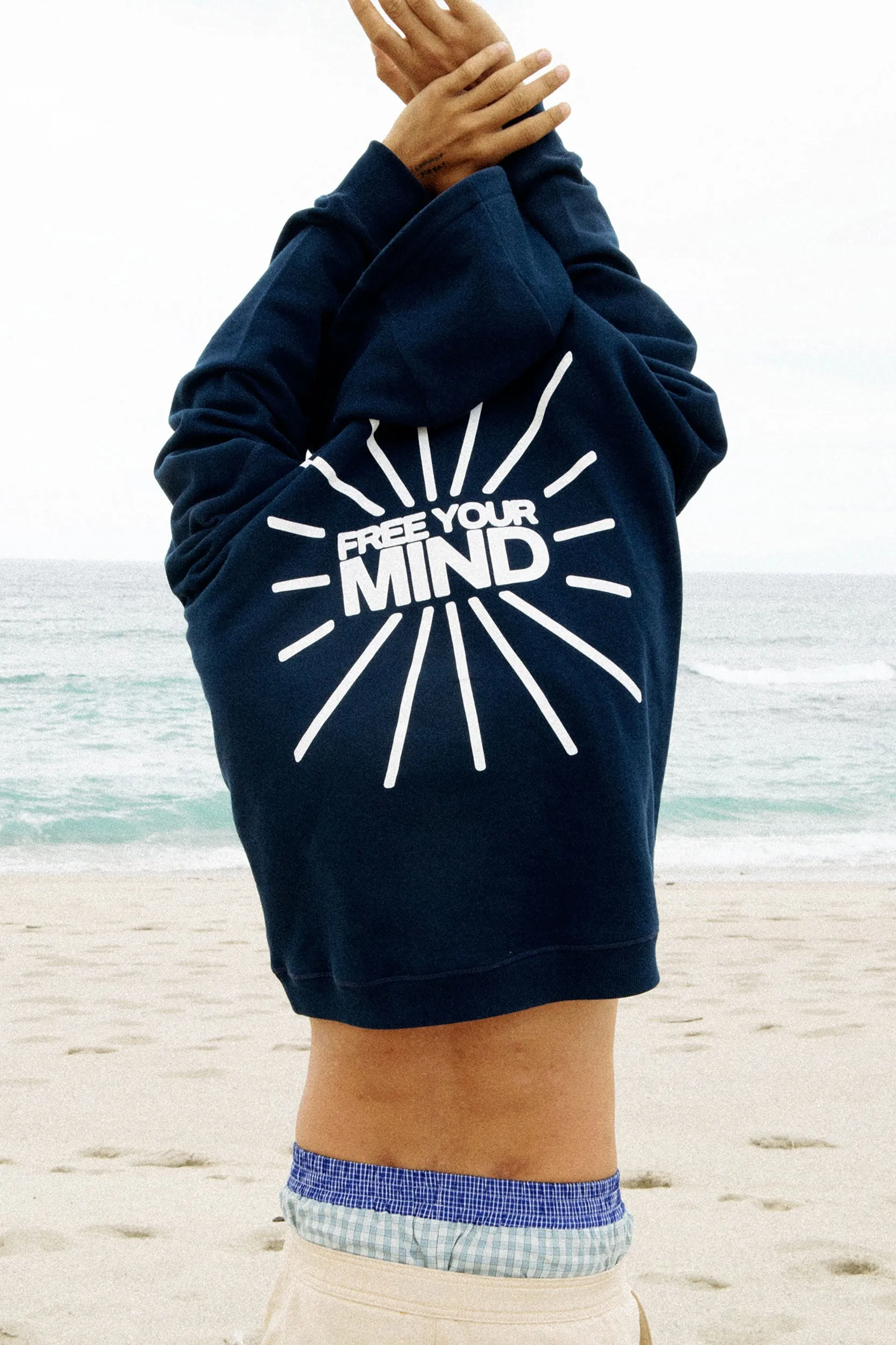 SUDADERA FREE YOUR MIND