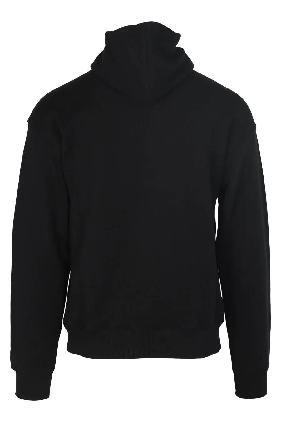 Sudadera negra con capucha 