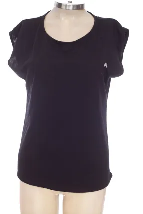 Top / Camiseta color Negro - ALTIVA