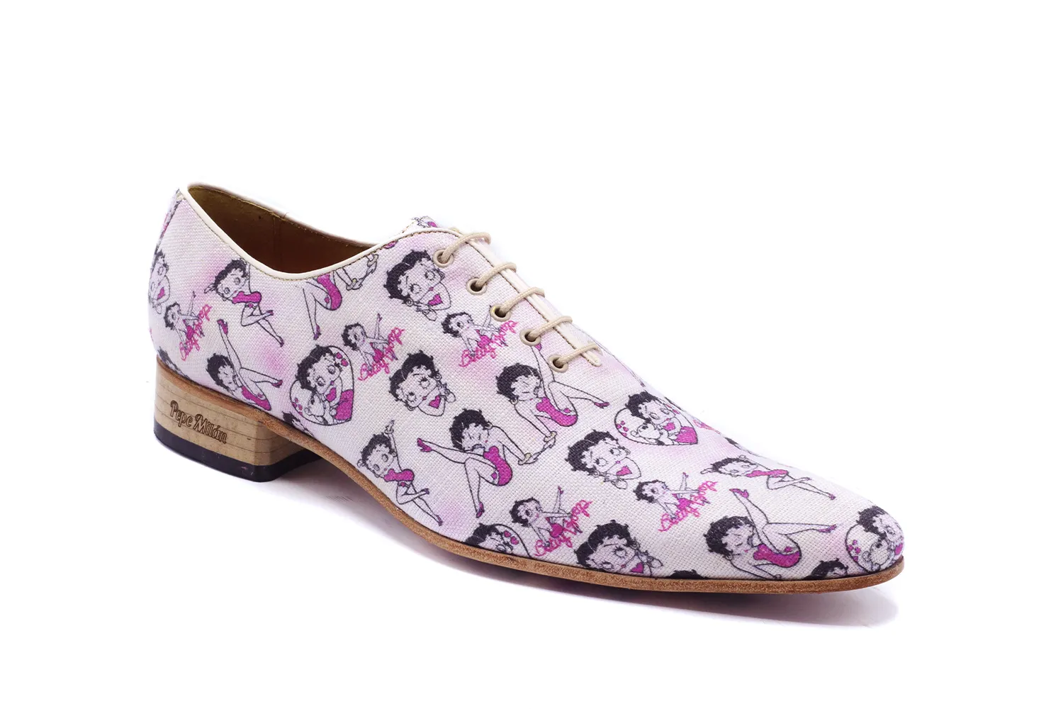 Zapato modelo Boop, fabricado en Fantasia Betty